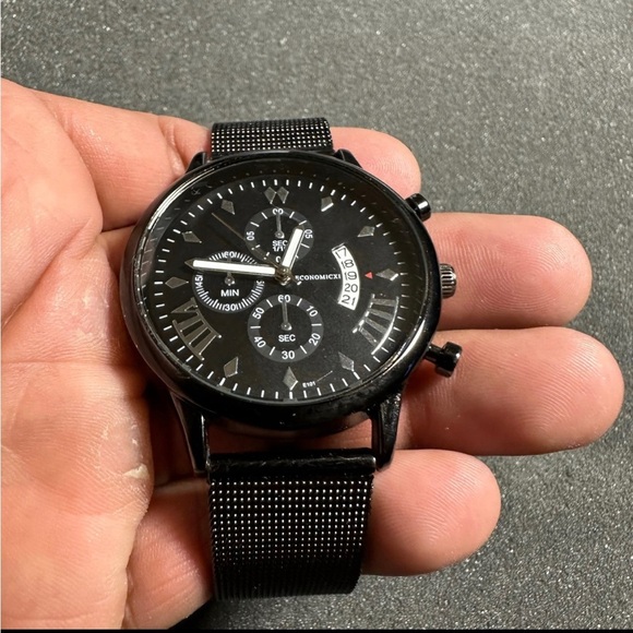 Economicxi mens quartz fashion watch black case strap and dial date just working - Picture 1 of 11